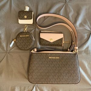 Michael Kors Jet Set Crossbody Purse & Wallet